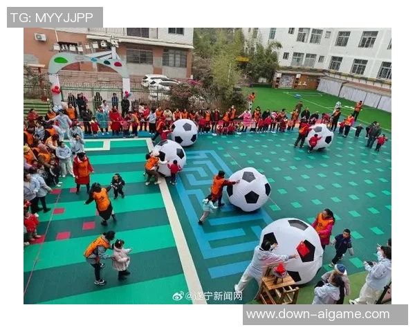 大型充气足球的乐趣与创意玩法探索让运动更精彩 大型充气足球的乐趣与创意玩法探索让运动更精彩